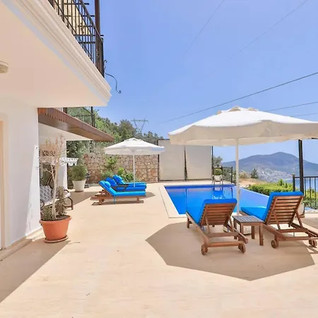 Manzara Villa *