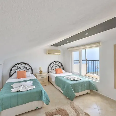 Villa Manzara *